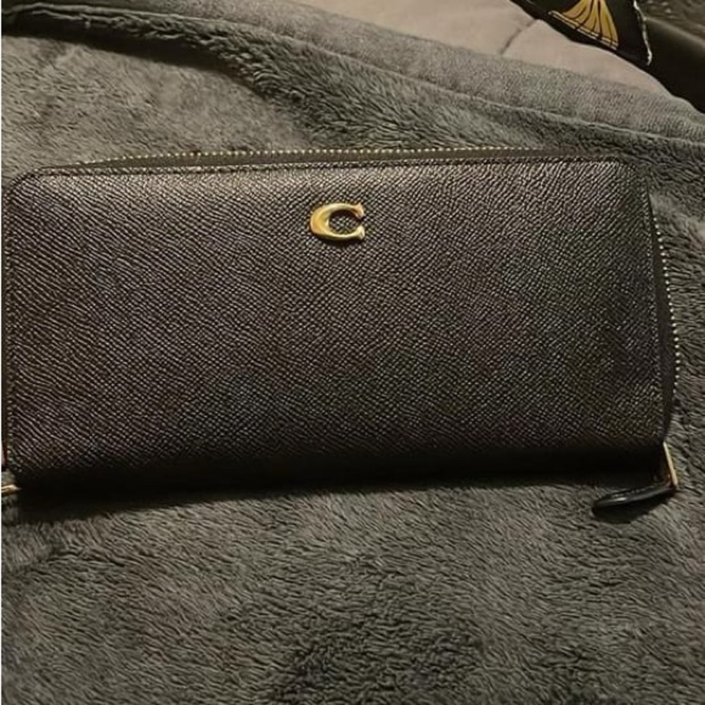 Coach Accordion Zip Wallet